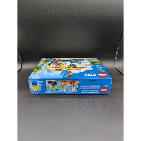 LEGO City 60253 Ice-Cream Truck Retired 200 Pcs New Sealed - Picture 5 of 6